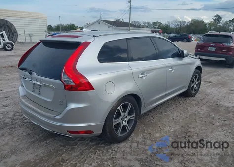 2015 Volvo Xc60 T6 Platinum из США, поврежденный, VIN YV4902RM3F2672766